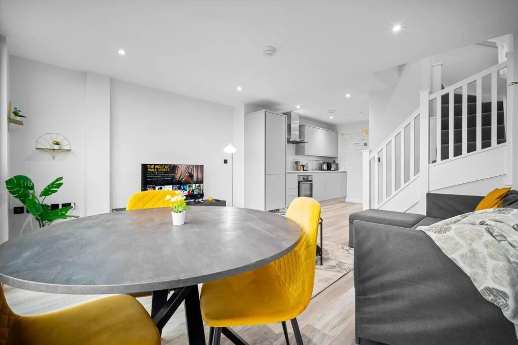 Stylish 2 Bedroom Apartment Close To Everything 伯明翰 外观 照片