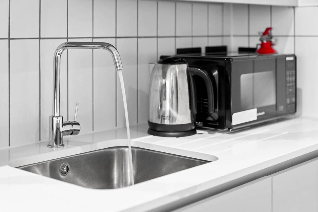 Stylish 2 Bedroom Apartment Close To Everything 伯明翰 外观 照片